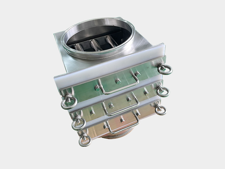 自動易清理型除鐵器的工作原理