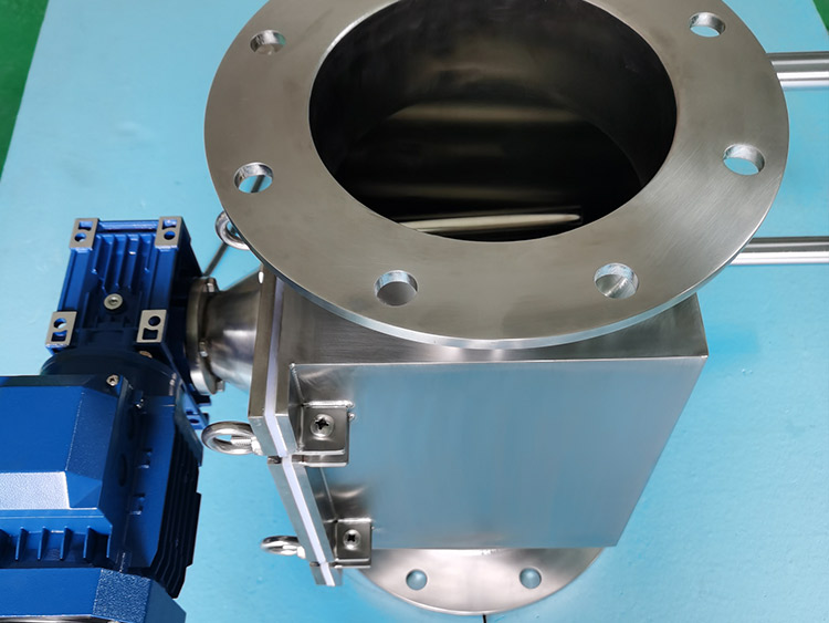 流體管道旋轉(zhuǎn)除鐵器